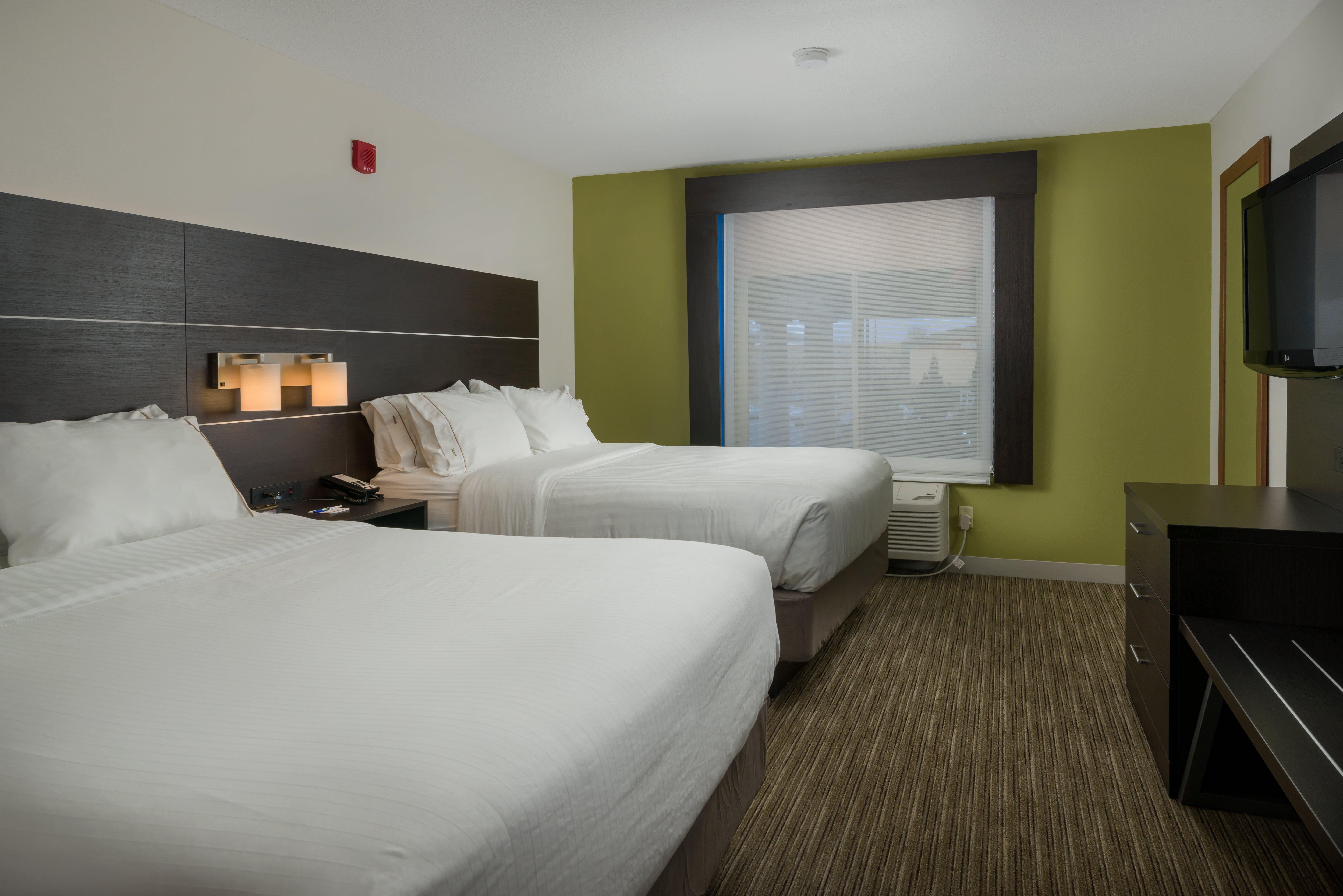 Holiday Inn Express Lawrence By Ihg Exterior photo