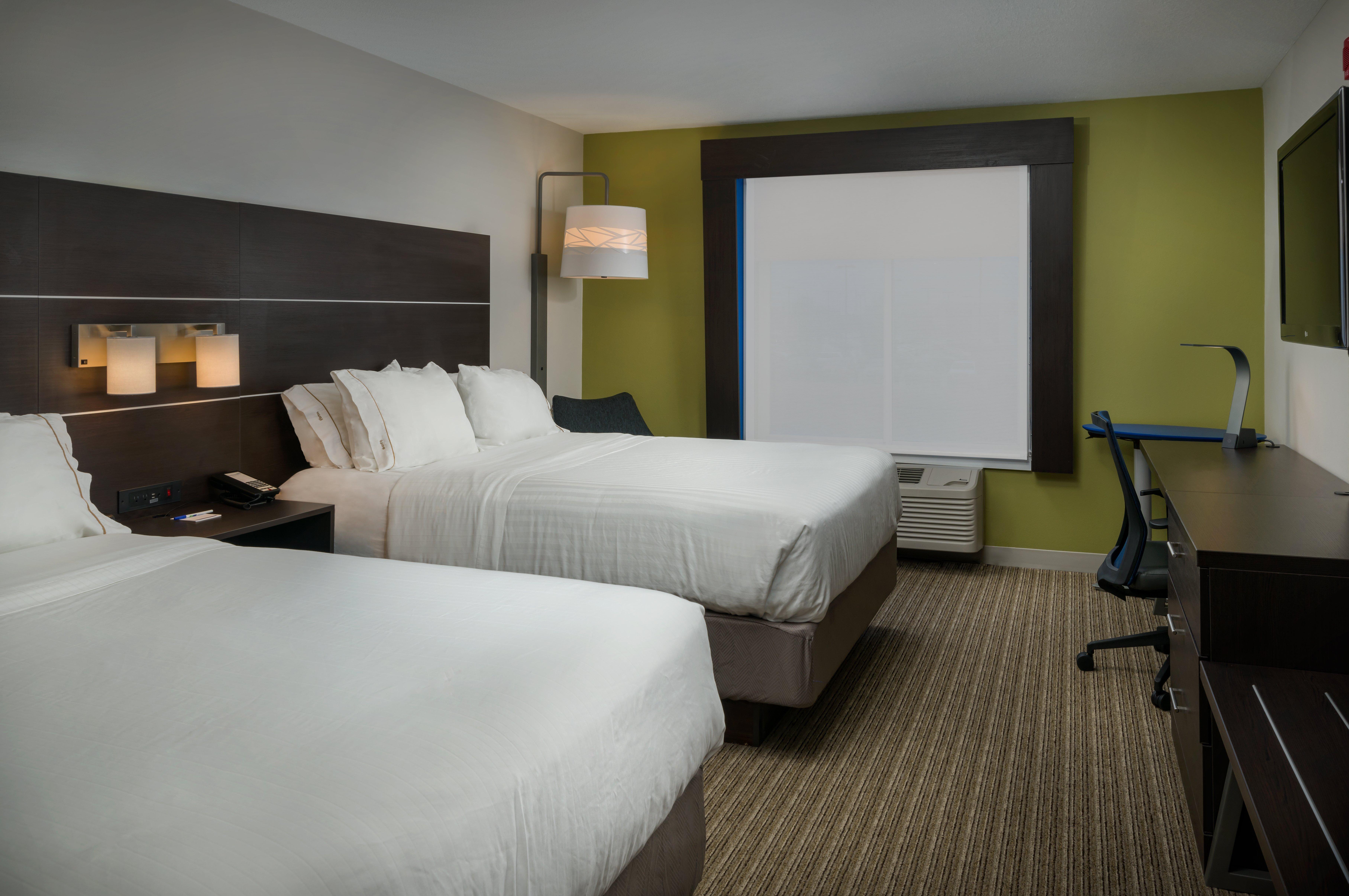 Holiday Inn Express Lawrence By Ihg Exterior photo