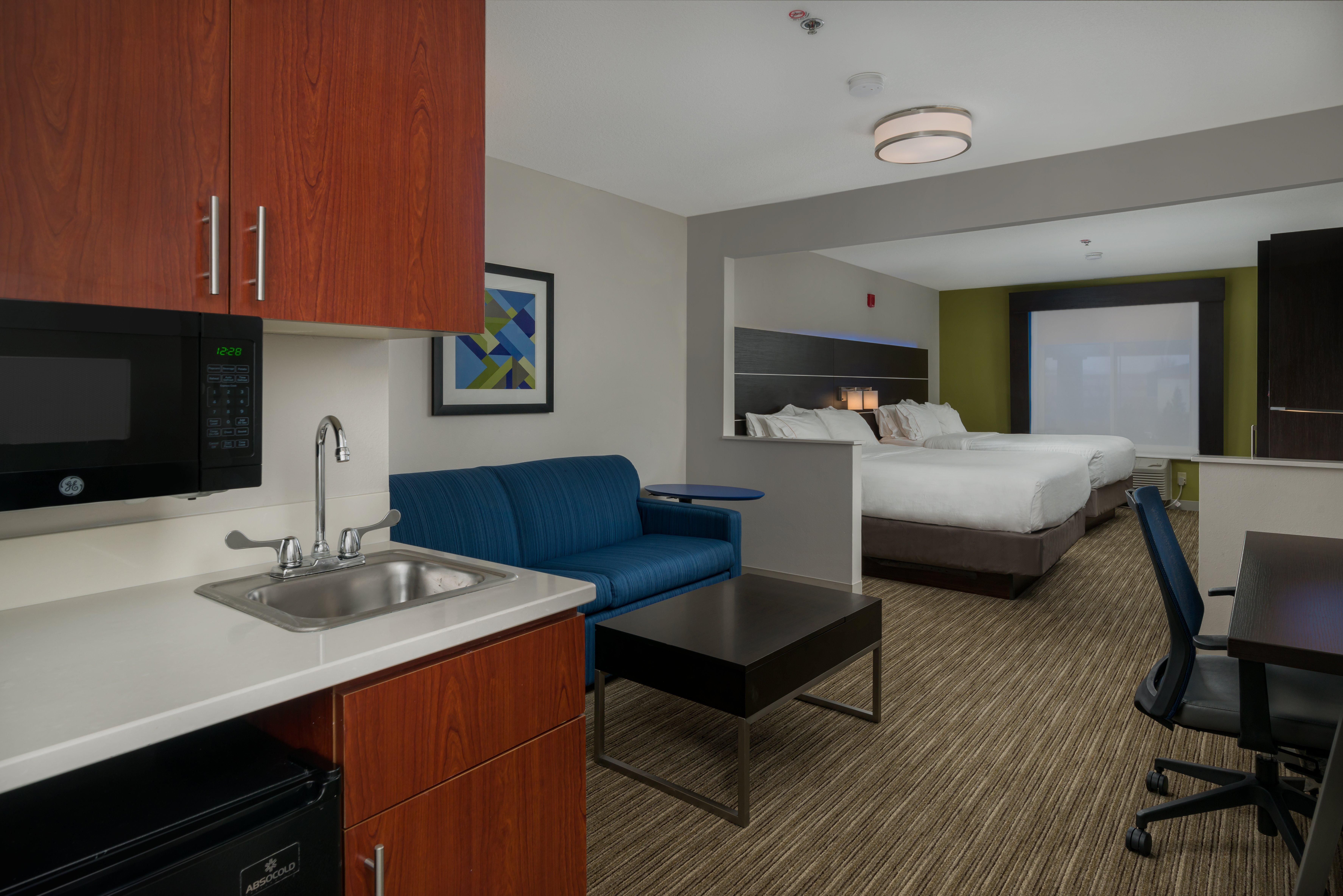 Holiday Inn Express Lawrence By Ihg Exterior photo